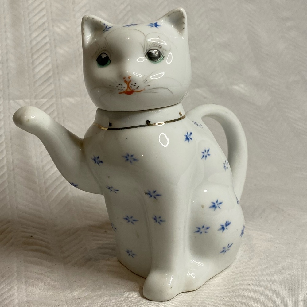 Vintage beckoning kitty cat teapot creamer ceramic
